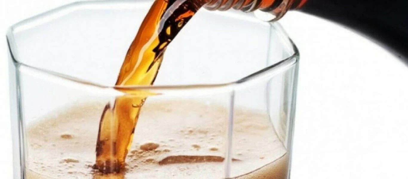 Ανθρακικό: Tι είναι και πως το βάζουν μέσα στα αναψυκτικά;